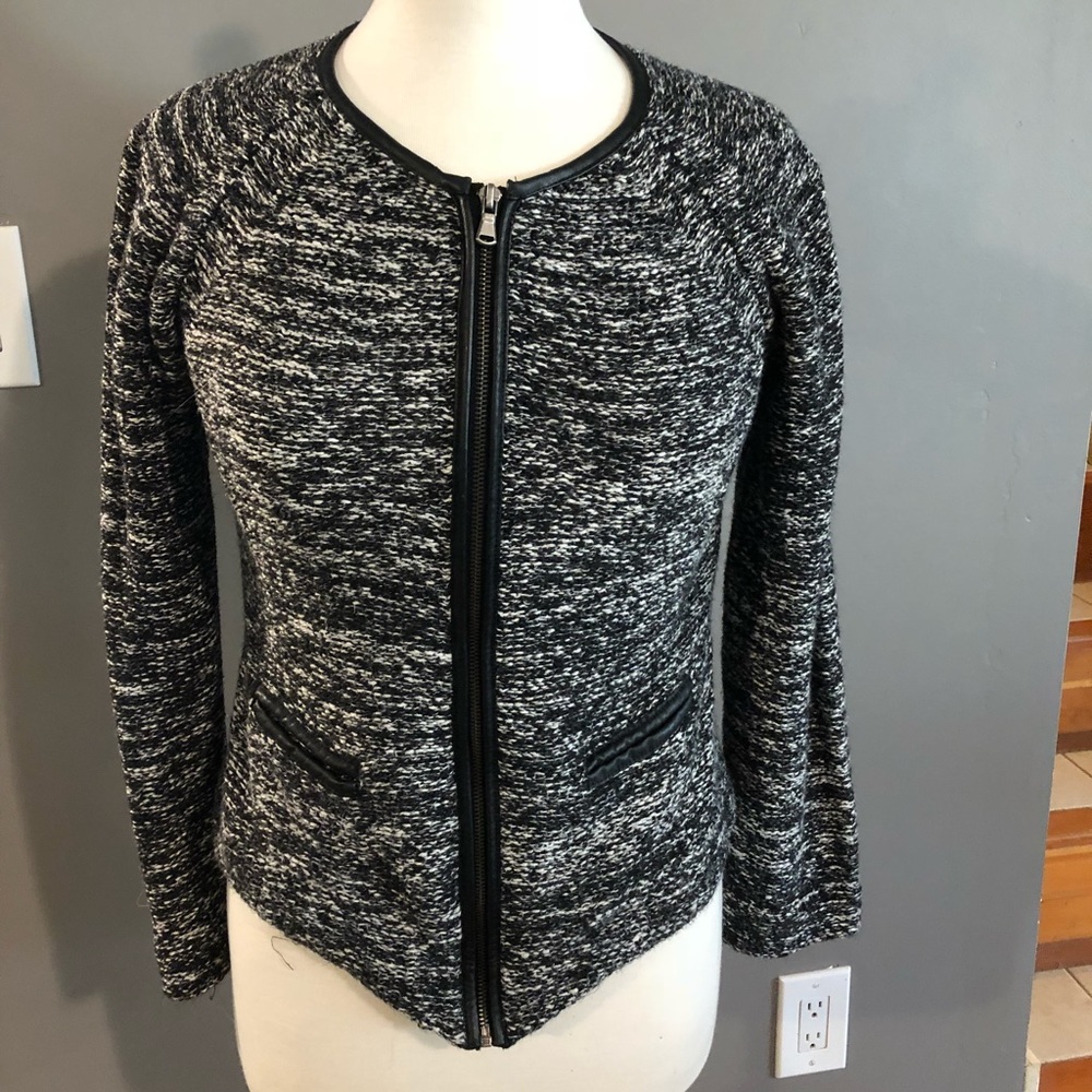 Cute jacket.